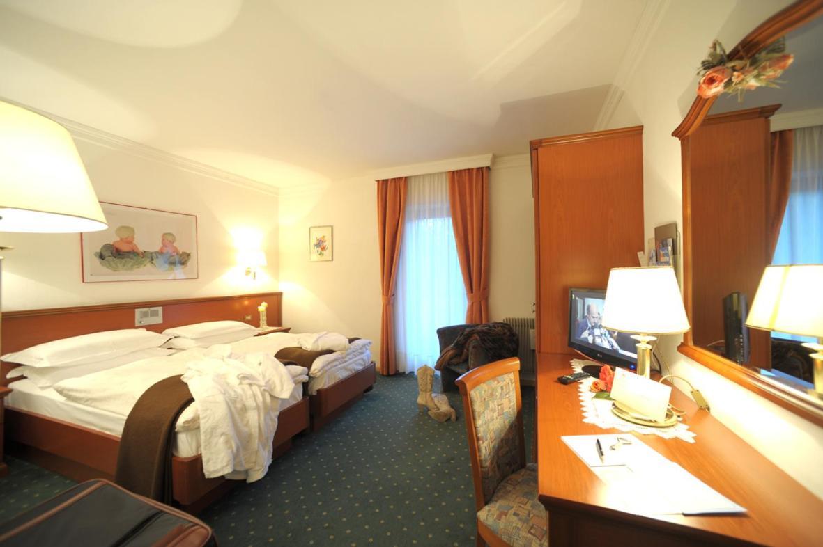 Park Hotel Arnica Falcade Eksteriør bilde